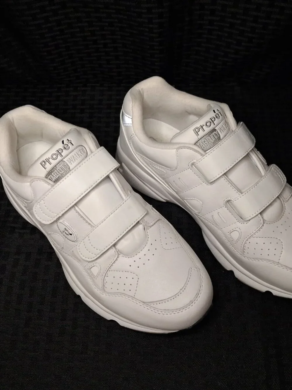 Propet Mens Stability Walker Strap Walking Shoes Size US 8.5 xx (5E) White